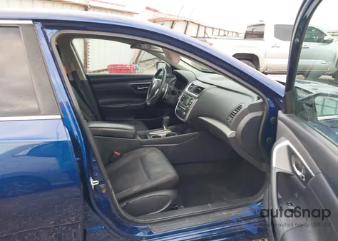 2017 Nissan Altima 2.5 Sr z USA, uszkodzony, nr VIN 1N4AL3AP4HC482142